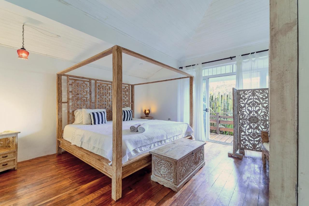 Pineapple House Manzanillo Villa Exterior photo