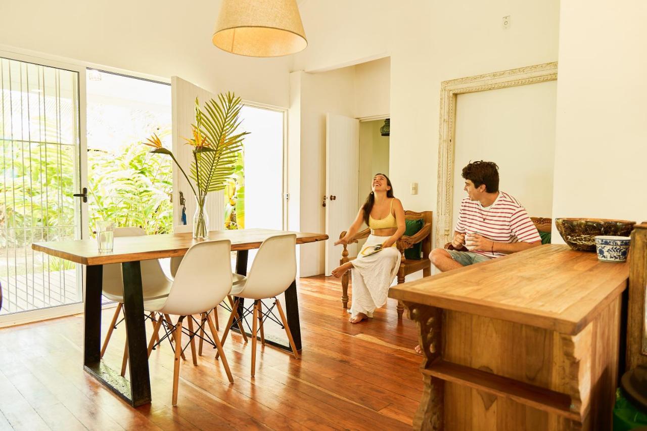Pineapple House Manzanillo Villa Exterior photo
