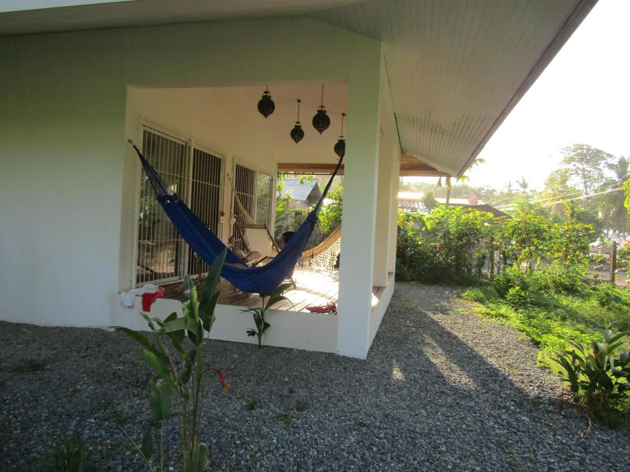 Pineapple House Manzanillo Villa Exterior photo