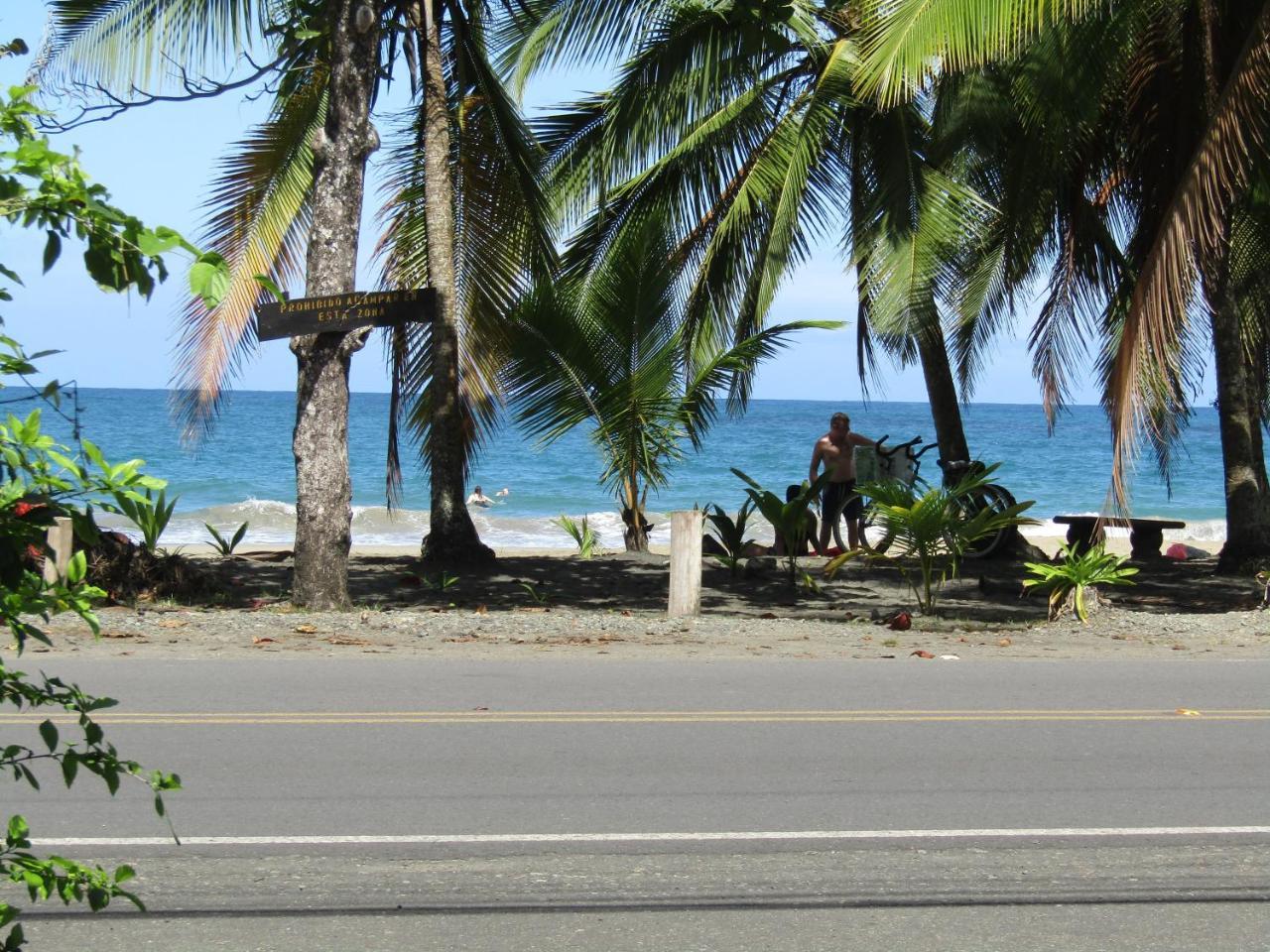 Pineapple House Manzanillo Villa Exterior photo